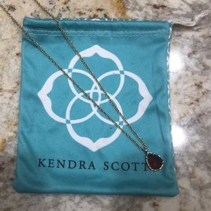 Kendra Scott gold chain necklace